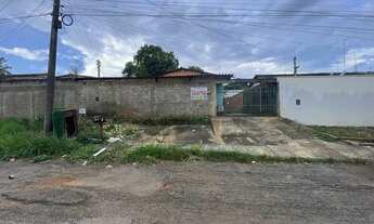 Imagem: Casa 2 Qts, 0 Suite, 170m², 2 Vagas - American