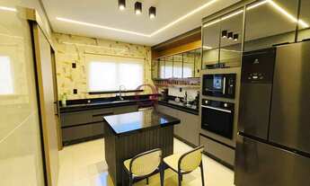 Imagem 4: Casa Neoclássica no Gran Ville São Venâncio 3 Suítes e Piscina Aquecida