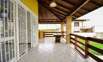 Imagem 2: Casa 4 dormitórios com vista para o mar na Agronomica