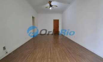 Imagem 2: 2 QUARTOS , VARANDA FECHADA E DEPENDÊNCIAS NO LEME