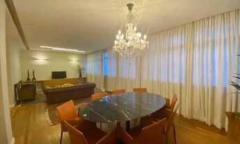 Imagem 4: Cobertura triplex para aluguel e venda tem 370 metros quadrados com 5 quartos