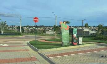 Imagem 2: Lote Condominio Versalhes 339,48m² Lote à Venda, 339.48 por R$ 550000.00 no setor Jardins