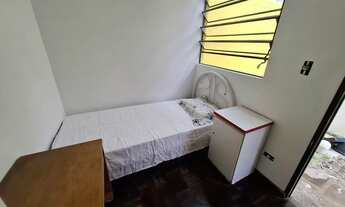 Imagem 2: Alugo quarto mobiliado no Água Verde - para mulheres - banheiro individual