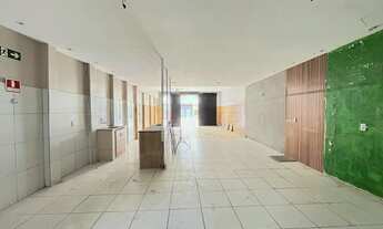 Imagem 4: Loja para locação com 257 m² de área construída. Salão amplo com recepção e lavabo, copa/c