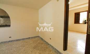 Imagem 3: COLOMBO - Casa Padrão - Monza