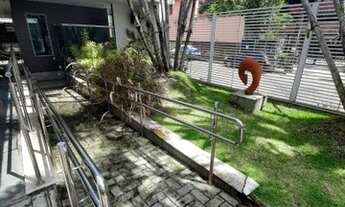 Imagem 3: Apartamento com 4 dormitórios à venda, 181 m² por R$ 688.000,00 - Casa Forte - Recife/PE