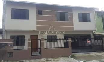 Imagem: CASA NO CENTRO DE BALNEÁRIO CAMBORIÚ!!!