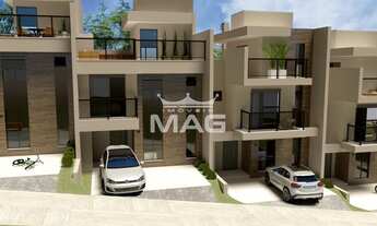 Imagem: CURITIBA - Sobrado Padrão - Bom Retiro