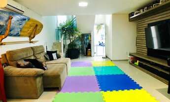 Imagem 5: Casa Duplex em condomínio fechado na Sapiranga com 161m, 4 suíte e toda projetada