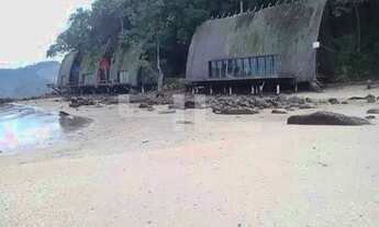 Imagem 6: Ilha em angra dos Reis com praia particular