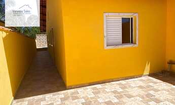 Imagem 2: Imóvel em Itanhaém com piscina, no litoral sul de SP