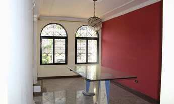 Imagem: Sobrado para venda tem 220 metros quadrados