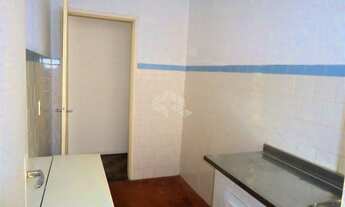 Imagem 2: PORTO ALEGRE - Apartamento Padrão - Floresta