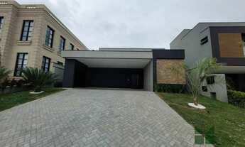 Imagem: Casa à venda no bairro Alphaville Nova