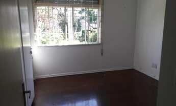 Imagem 6: Casa para aluguel tem 220 metros quadrados com 4 quartos em Três Figueiras - Porto Alegre