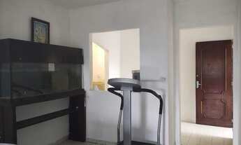 Imagem 5: Apartamento 01 quarto semi mobiliado de frente para a rua com sacada