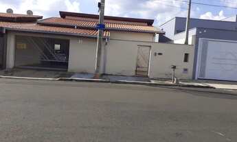 Imagem: Vende se casa 450.000