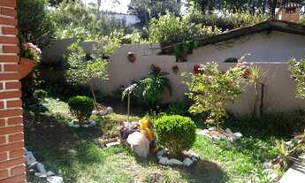 Imagem 6: Sobrado para venda possui 426 metros quadrados com 4 quartos