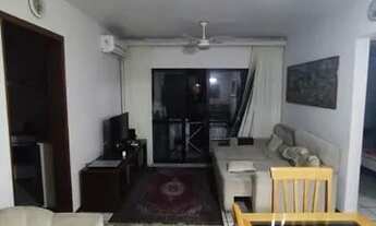 Imagem: Quarto individual no centro de Balneário