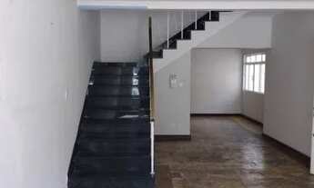 Imagem 7: Estabeleça seu Negócio no Jardim Paulista: Sobrado Comercial de 300m² na Avenida Brigadeir