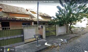 Imagem: Casa em Campos dos Goytacazes ao lado do