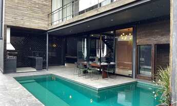 Imagem 3: Mansão MOBILIADA em Taubaté com 4 Dormitórios + Piscina com Sauna & Eletros