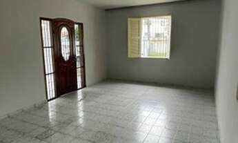 Imagem 3: Casa com 3 Quartos e 3 banheiros para locação, 231 m² por R$ 3.100