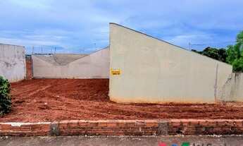 Imagem 2: Terreno comercial jd dos Pássaros 365 m2 de esquina C casa de 56 m2 2 domit