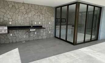 Imagem 2: Casa com pé direito duplo, piscina e fino acabamento na Cidade Alpha Ceará