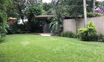 Imagem 6: Casa,Alto de Pinheiro. 1.800 m² Projeto assinado por Oscar Niemeyer