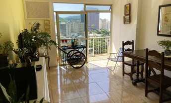 Imagem 3: Oportunidade única. Varanda com vista livre. Sala ampla,2 Qtos, depend e vaga