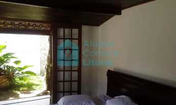 Imagem 4: Casa térrea com 2 suítes e piscina em terreno de 700 m2, em Boiçucanga para venda