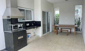 Imagem 5: Sobradão com 350 metros de Terreno - Imponente com piscina e excelente distribuição