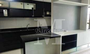 Imagem 4: SEMI MOBILIADO, LINDO, AMPLA SACADA COM CHURRASQUEIRA, 02 VAGAS DE GARAGEM. PRÉDIO COM PI