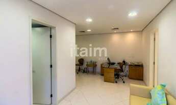 Imagem 5: Sala para venda e locação, Oportunidade Única: Sala Comercial de 75m² com 3 Vagas de Garag