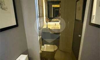 Imagem 3: APARTAMENTO COM 2 QUARTOS 1 SUÍTE 2 VAGAS NA GARAGEM PARA ALUGAR EM PINHEIROS