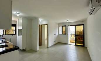 Imagem: Quarto e sala com armários na Jatiuca