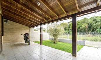 Imagem 6: Casa com 3 dormitórios (1 suíte) + 4 apartamentos no bairro Carianos - Florianópolis