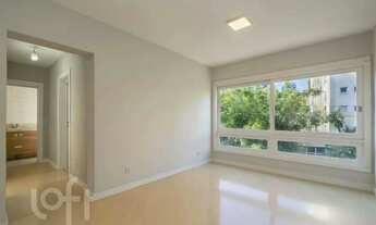 Imagem 2: Apartamento à venda em Auxiliadora com 79 m², 2 quartos, 1 vaga