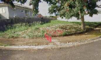 Imagem: Lote Residencial de Esquina à Venda no