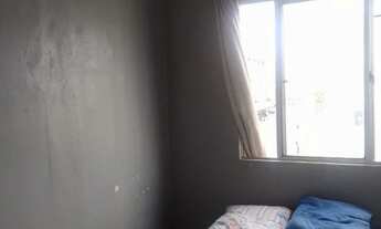 Imagem 3: Vendo Apartamento no 3 andar 2 quartos, sala, cozinha e banheiro / Monte das Oliveiras