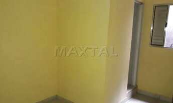 Imagem 4: Kitnet em Santana, com quarto e cozinha conjugados, bem próximo ao metrô Santana