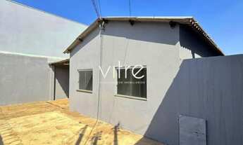 Imagem: Casa à venda no bairro Santa Mônica em