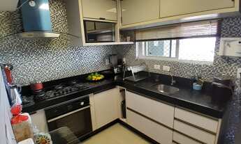 Imagem: V i t r a l do P a r q u e liga 9 87 48