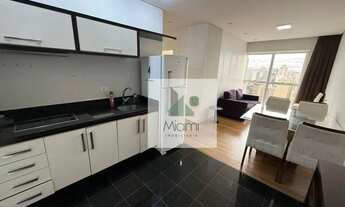 Imagem 2: Apartamento com 2 dormitórios para alugar, 57 m² por R$ 3.943/mês - Centro - Curitiba/PR