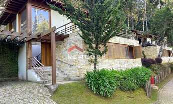 Imagem: Casa de condomínio em Vale Encantado