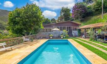 Imagem: Casa com 4 quartos em Itaipava, Petrópolis