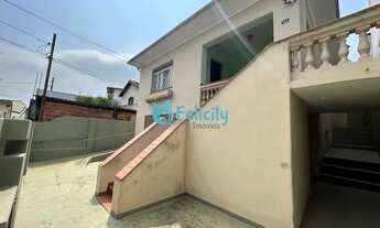 Imagem: Casa térrea com 3 dormitórios, 2 vagas