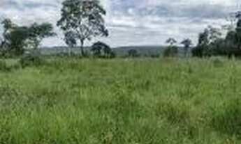 Imagem 2: Fazenda c/ 149he, c/ 80he aberto, terra mista, 70km de Cuiabá-MT
