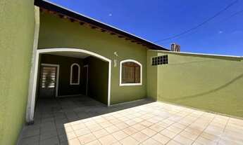 Imagem: Casa 2 dormitórios sendo 1 suíte, bosque